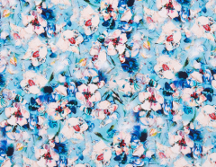 TROZO VISCOSA FLOR BLANCA FONDO AZUL 90cm