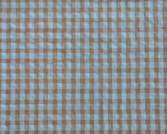 TROZO SEERSUCKER AZUL Y MARRON CUADRO GRANDE 70 a 75cm