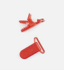 PINZA CHUPETERO PLASTICO TRANSPARENTE ROJO